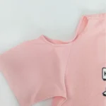 تیشرت صورتی سرشانه باز