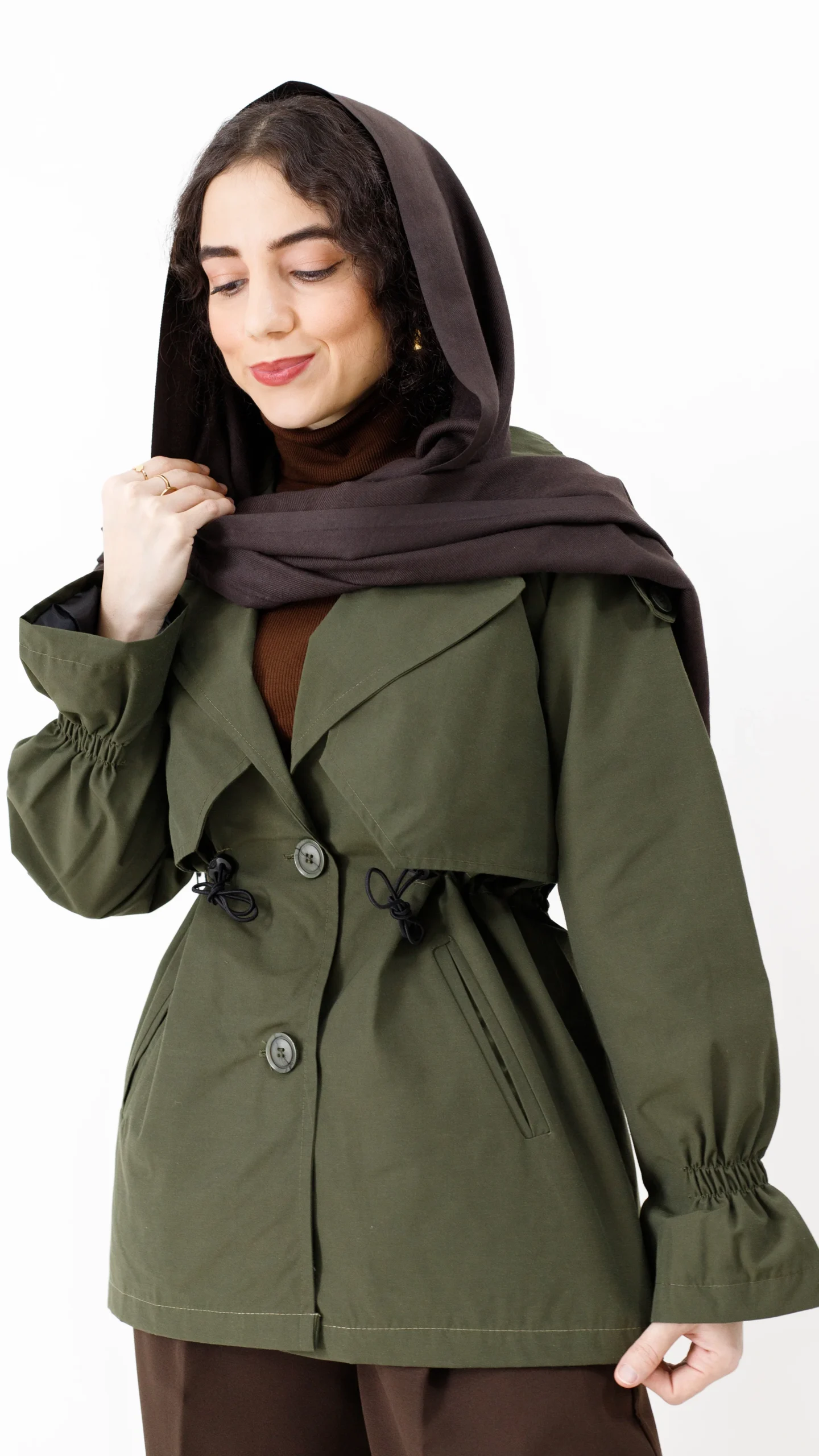 بارانی آستردار رنگ سبز یشمی بارانی آستردار رنگ سبز یشمی