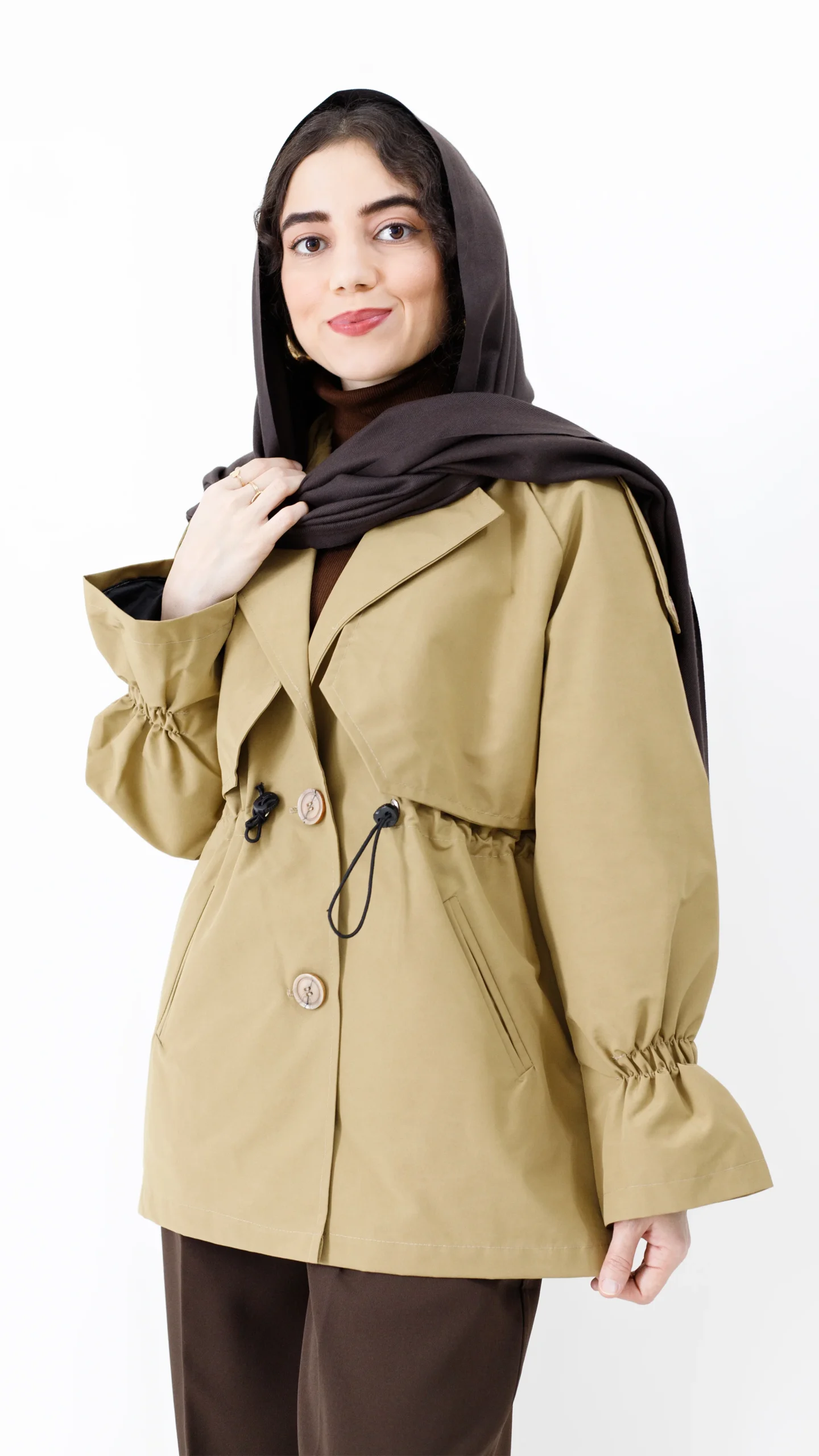 بارانی آستردار رنگ حنایی بارانی آستردار رنگ حنایی