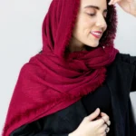 شال دور ریش زرشکی