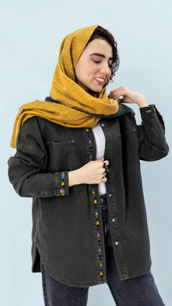 مانتو جین یشمی گلدوزی شده