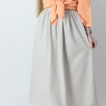 دامن چیندار لینن رنگ کرم استخونی