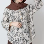 شومیز جلوبسته گلگلی کرم