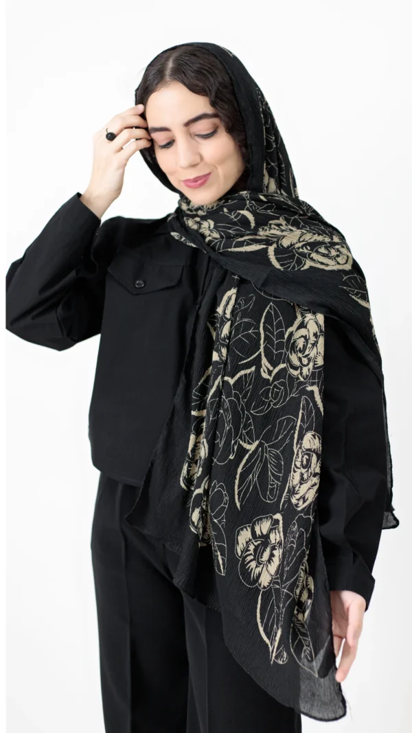 شال رز مشکی