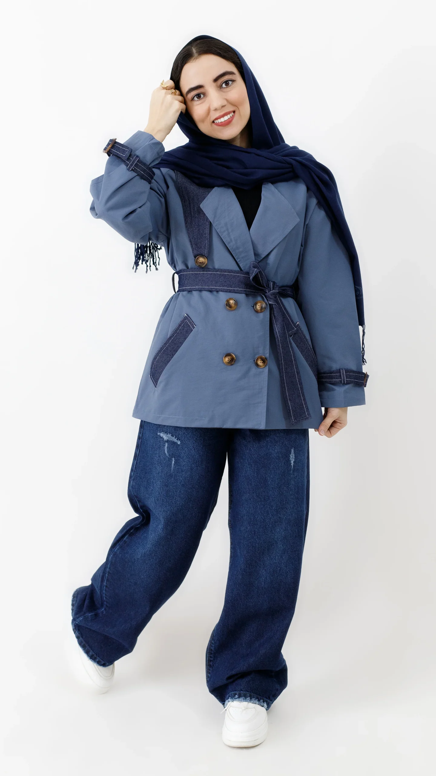 بارونی ترکیب جین آستردار سرمه ای بارونی ترکیب جین آستردار سرمه ای