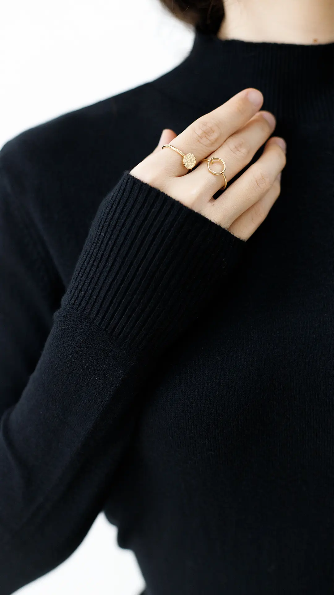 یقه اسکی بافت مشکی یقه اسکی بافت مشکی