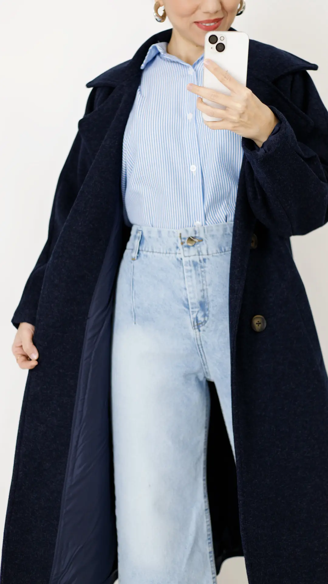 پالتو فوتر بلند آستردار رنگ سرمه ای پالتو فوتر بلند آستردار رنگ سرمه ای