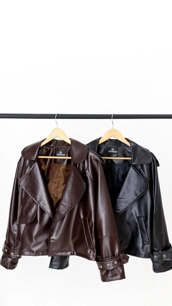 کت چرم کلاسیک