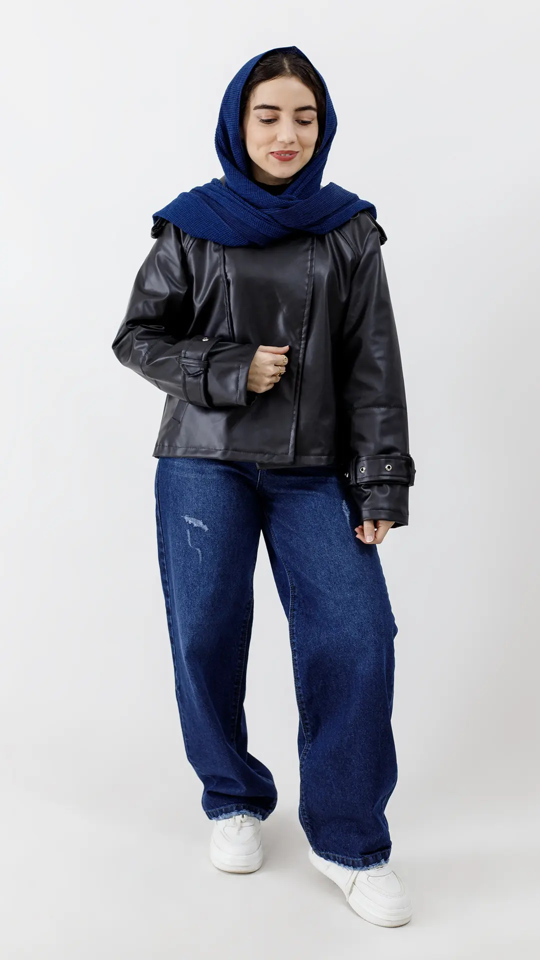 کت چرم کلاسیک رنگ مشکی کت چرم کلاسیک رنگ مشکی