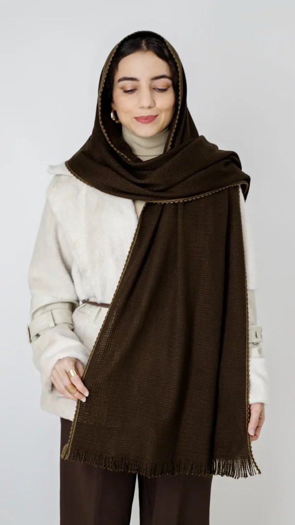 شال بافت قهوه ای