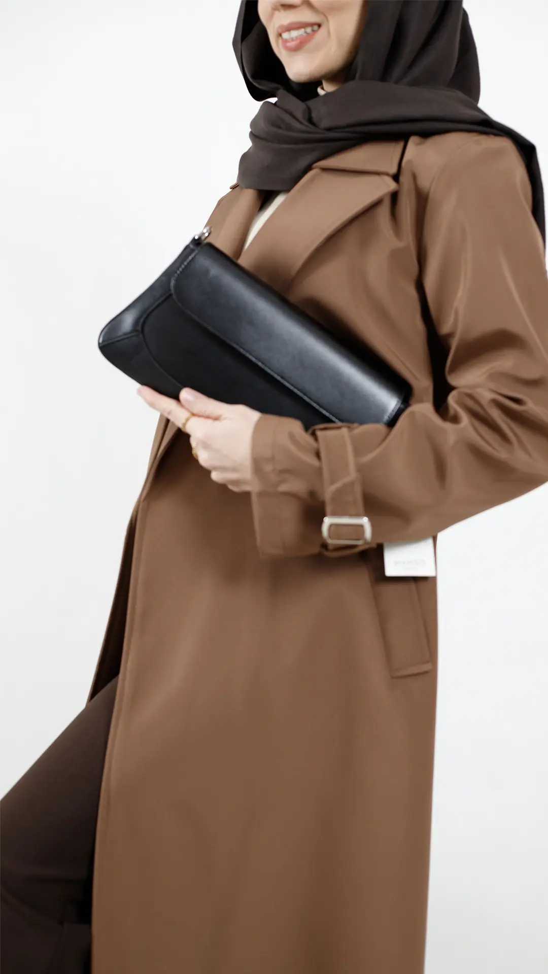 کیف پاسپورتی منگو رنگ مشکی کیف پاسپورتی منگو رنگ مشکی