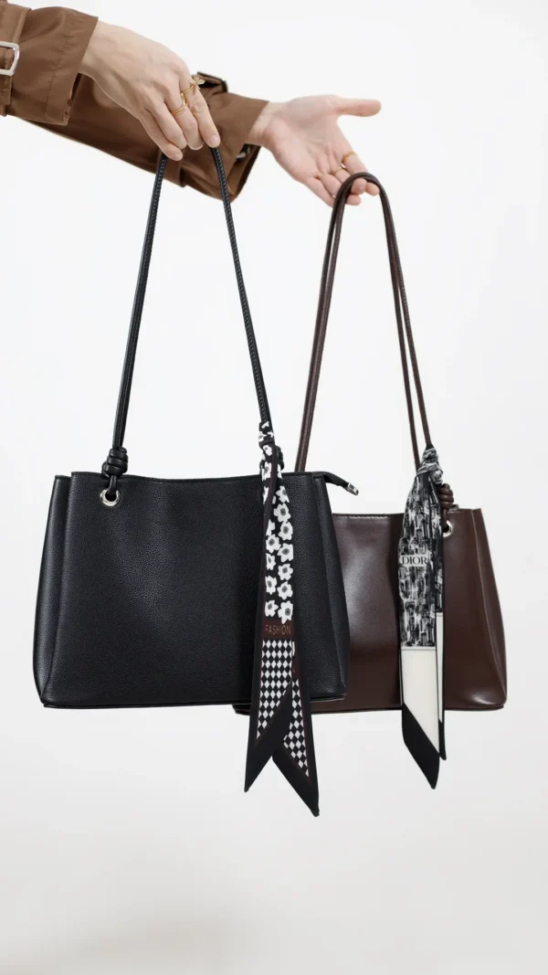 کیف زنانه پارمیس رنگ مشکی و قهوه ای