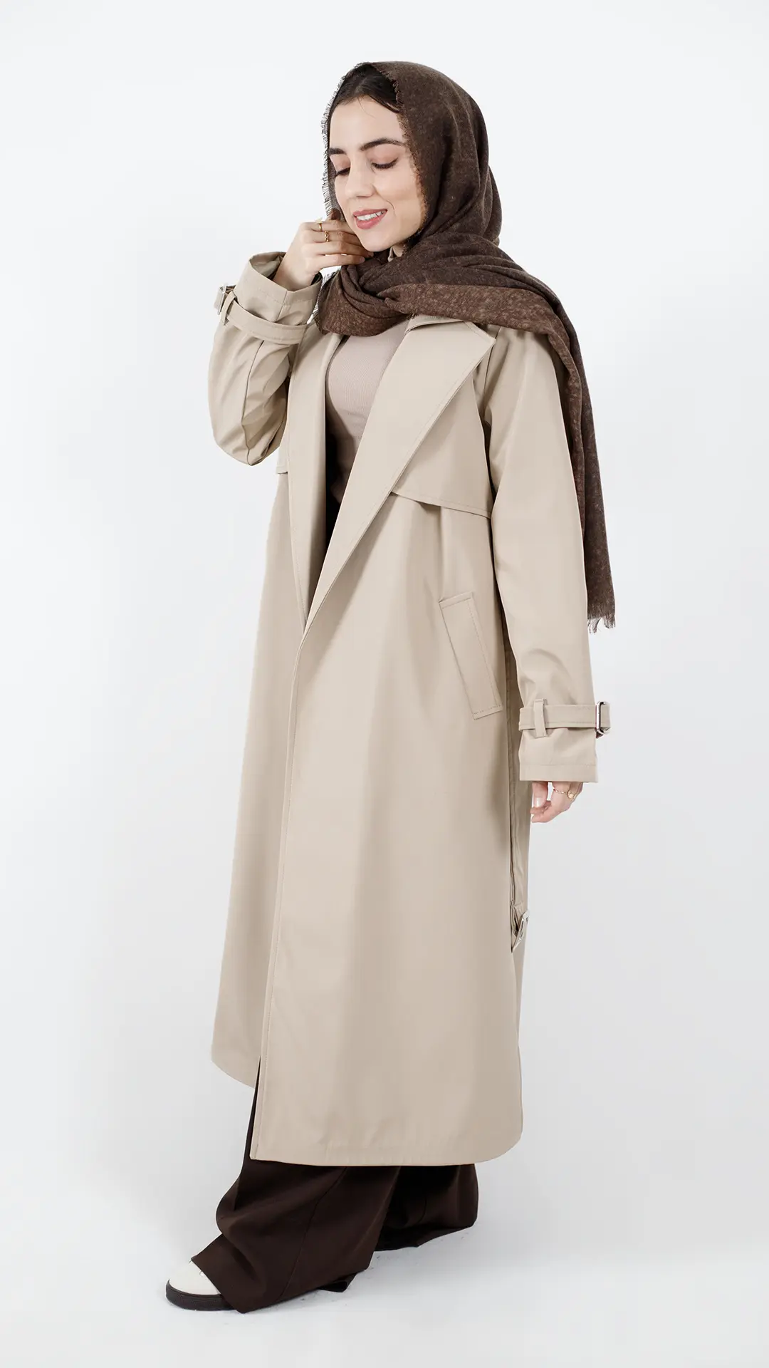 بارونی بلند استردار ضد اب مدل بیسیک رنگ کرمی بارونی بلند استردار ضد اب مدل بیسیک رنگ کرمی