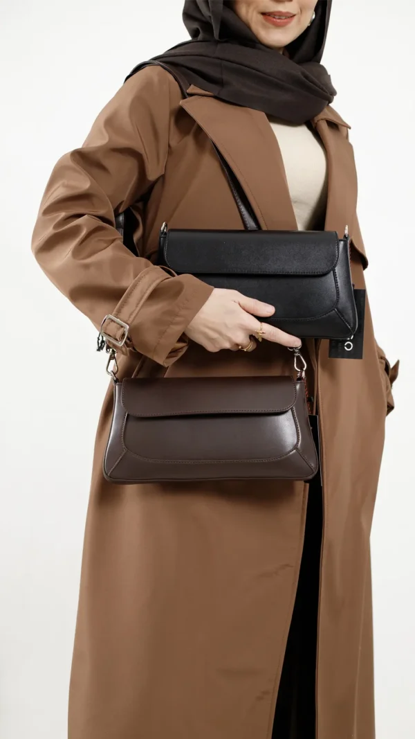 کیف پاسپورتی منگو