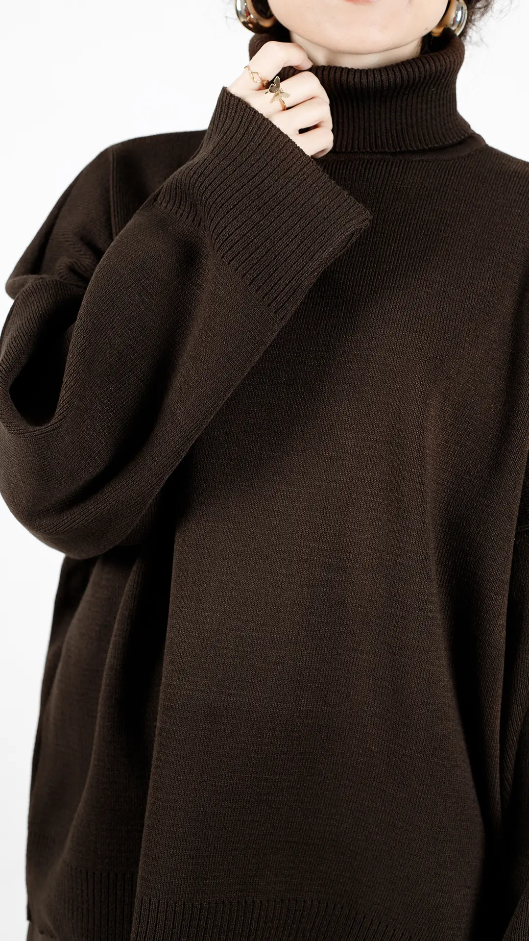 بلوز بافت یقه اسکی رنگ قهوه ای بلوز بافت یقه اسکی رنگ قهوه ای