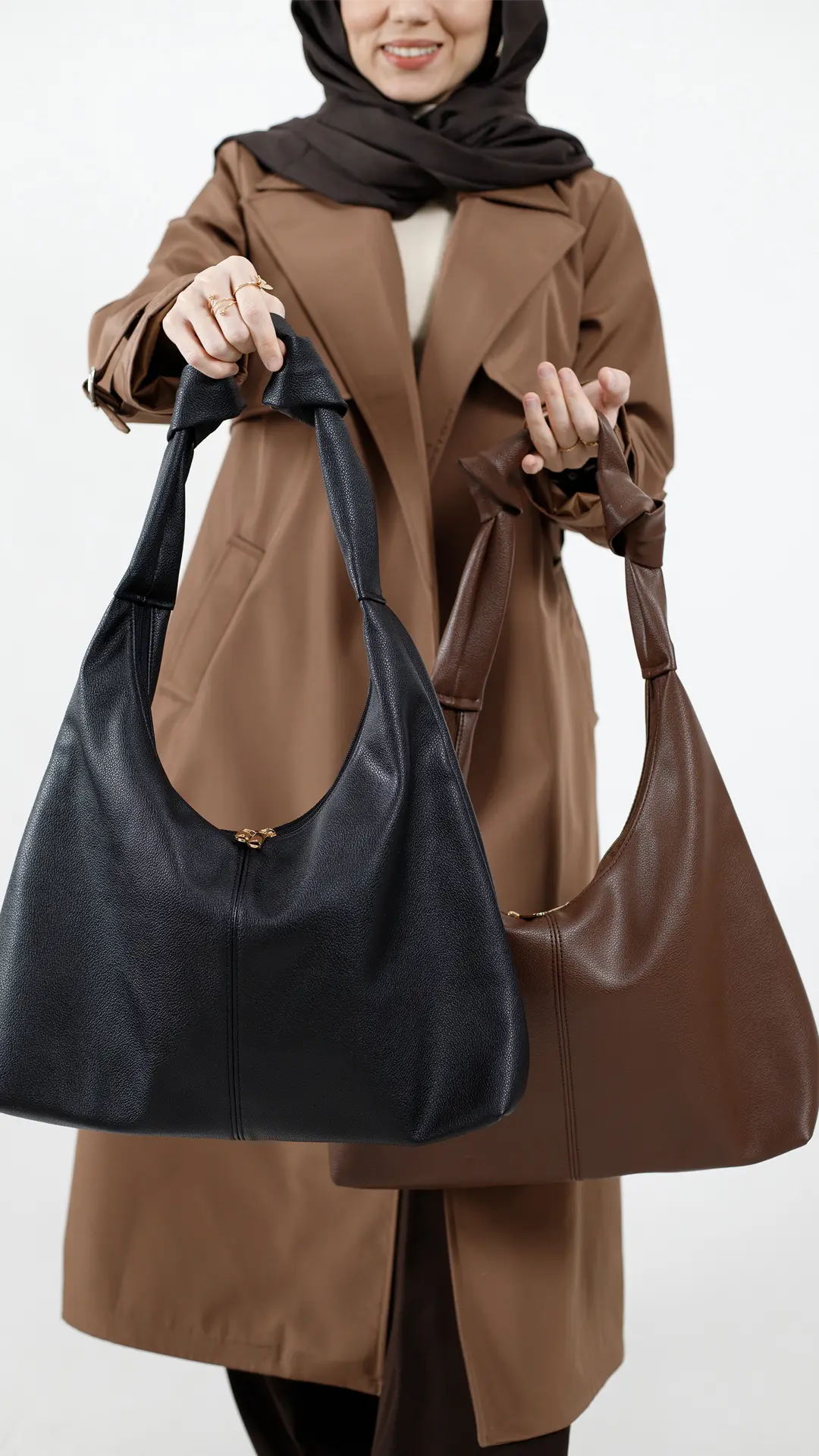 کیف گره ای رنگ قهوه ای و رنگ مشکی کیف گره ای رنگ قهوه ای و رنگ مشکی