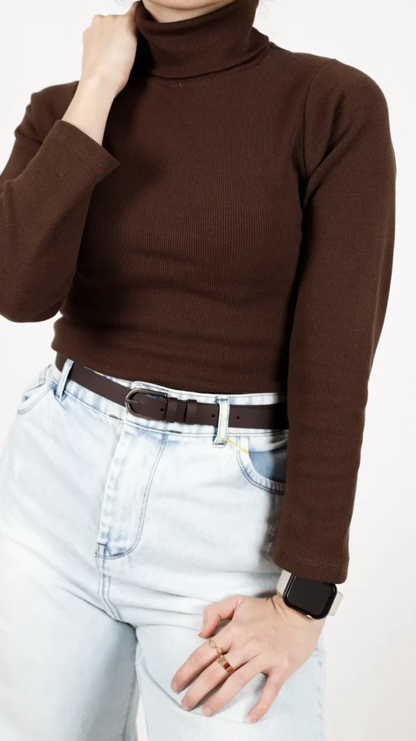 بلوز کبریتی یقه اسکی رنگ قهوه ای