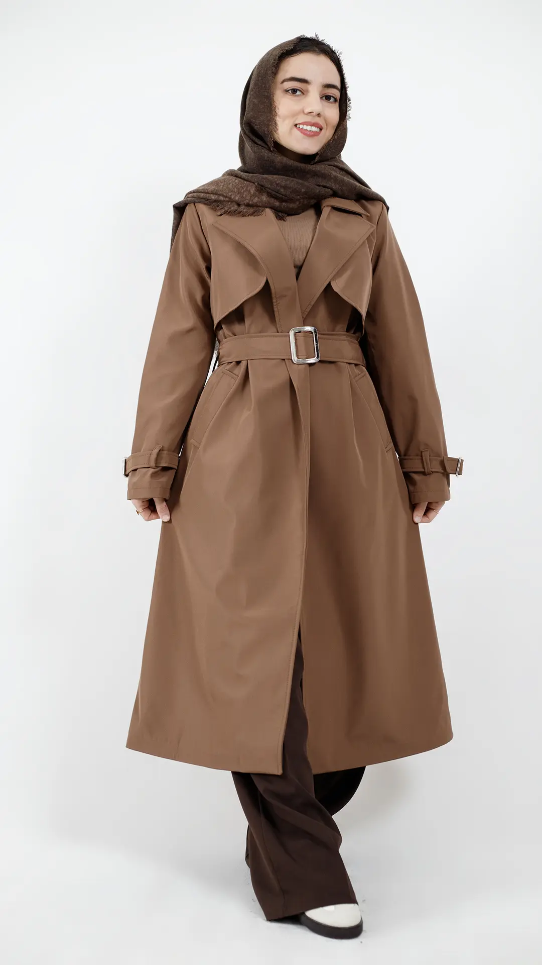 بارونی بلند استردار ضد اب مدل بیسیک رنگ قهوه ای بارونی بلند استردار ضد اب مدل بیسیک رنگ قهوه ای