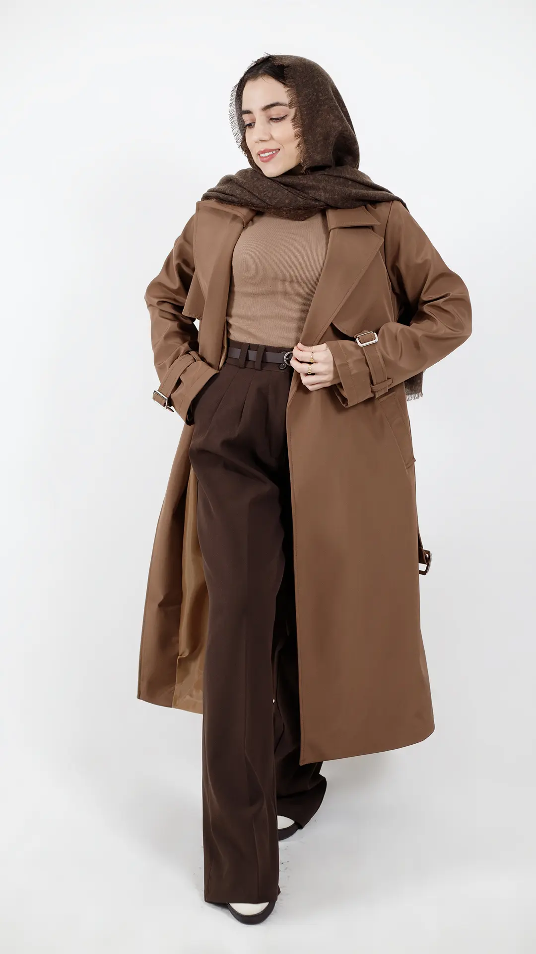 بارونی بلند استردار ضد اب مدل بیسیک رنگ قهوه ای بارونی بلند استردار ضد اب مدل بیسیک رنگ قهوه ای