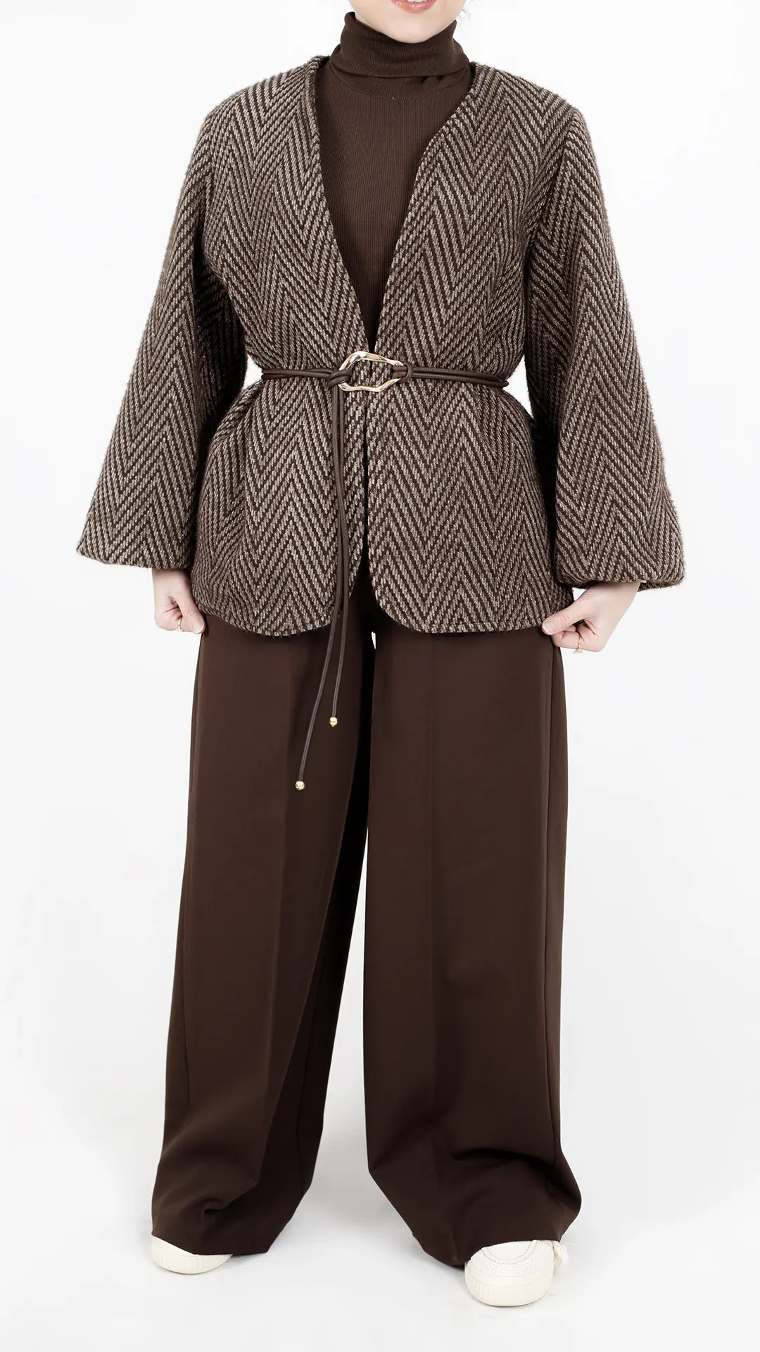 کت لمزو آستردار آستین پفی رنگ قهوه ای کت لمزو آستردار آستین پفی رنگ قهوه ای