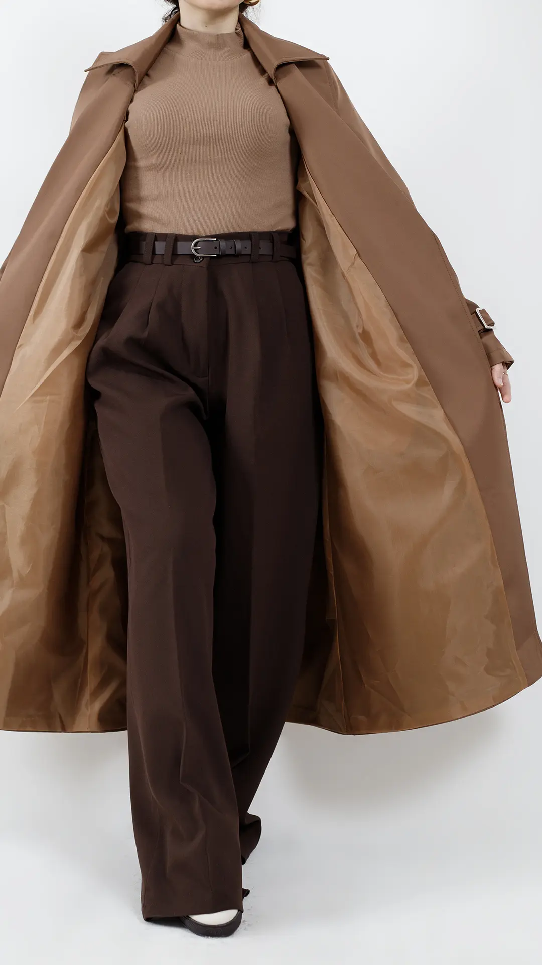 بارونی بلند استردار ضد اب مدل بیسیک رنگ قهوه ای بارونی بلند استردار ضد اب مدل بیسیک رنگ قهوه ای