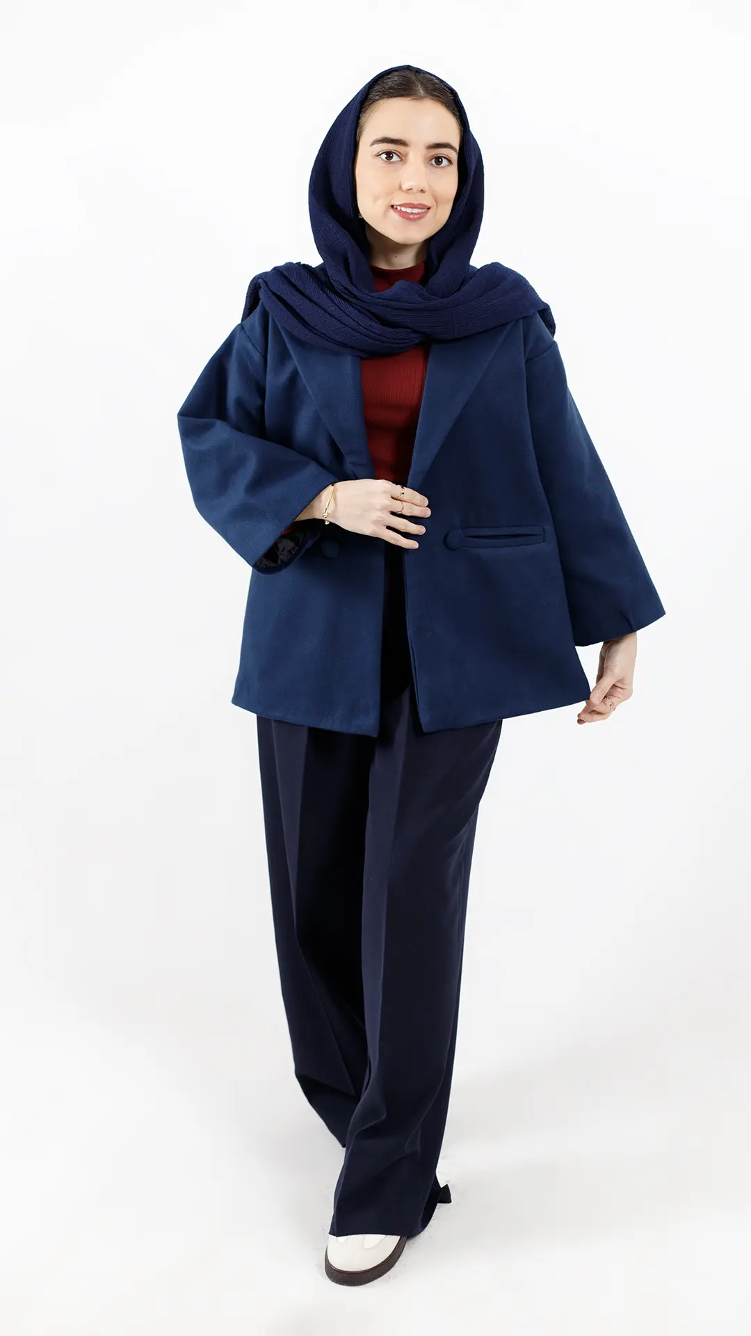 کت فوتر آستردار دودکمه رنگ سرمه ایکت فوتر آستردار دودکمه رنگ سرمه ای کت فوتر آستردار دودکمه رنگ سرمه ای