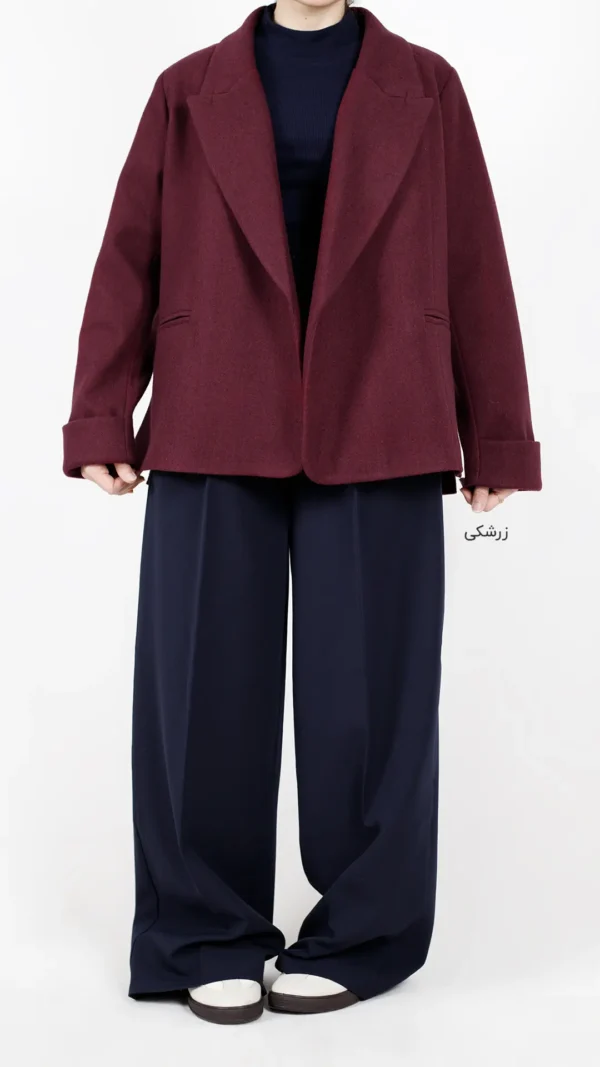 کت فوتر کوتاه آستردار رنگ زرشکی