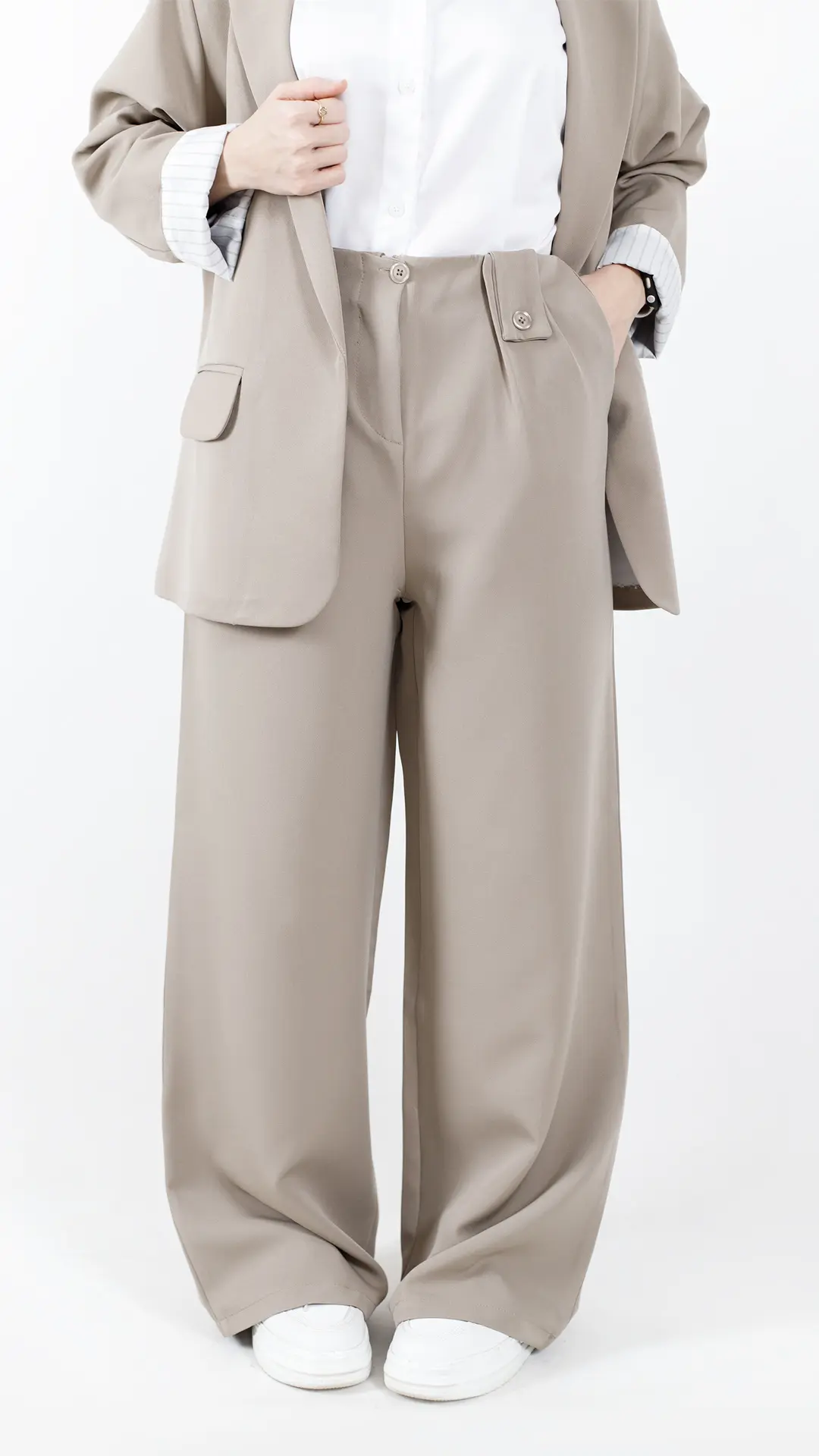 شلوار بگ ریرا رنگ نسکافه ای شلوار بگ ریرا رنگ نسکافه ای